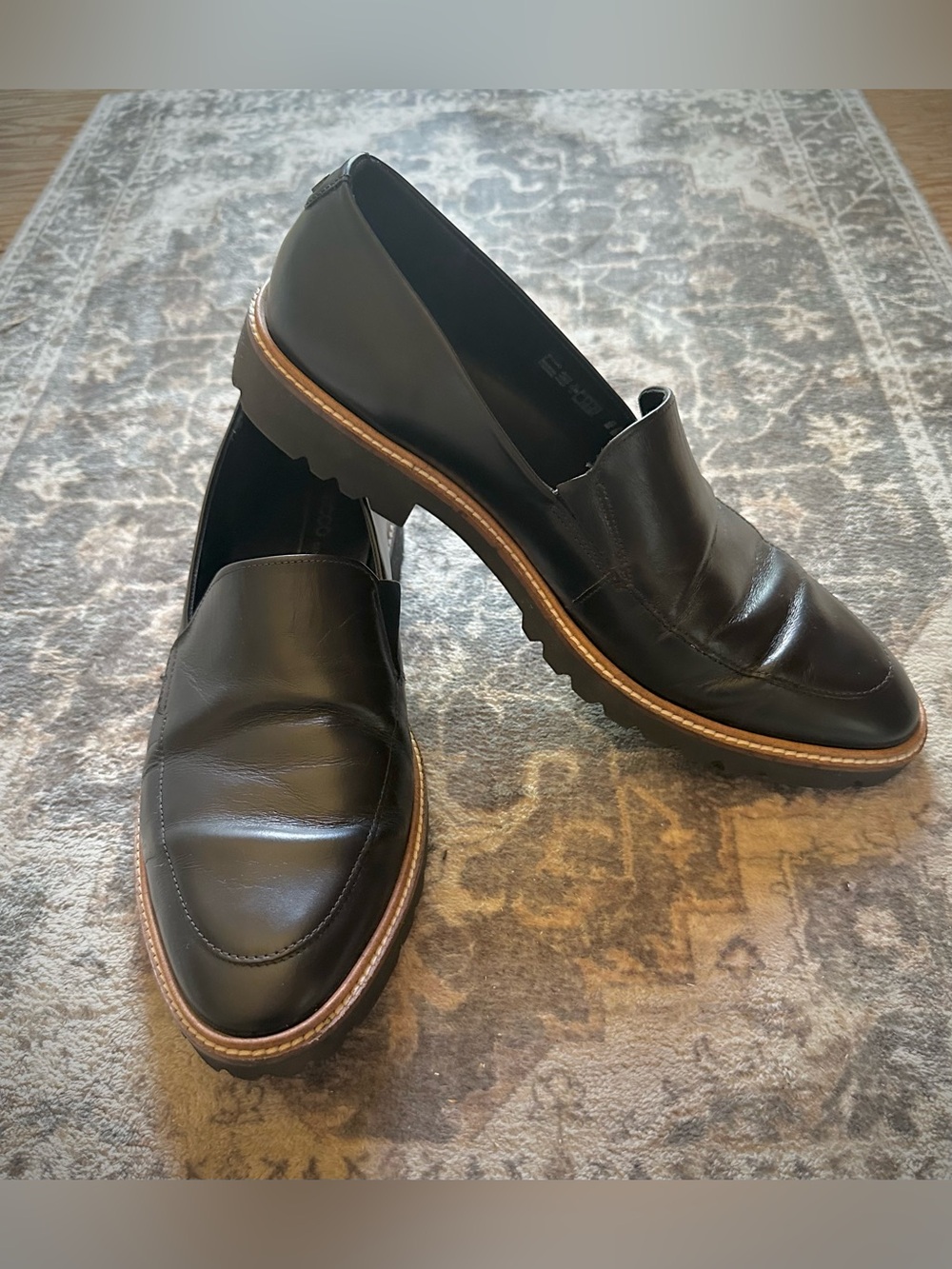 ECCO Incise Tailored Black Leather Loafers C/O Portugal Size 40 EU / 9-9.5 US